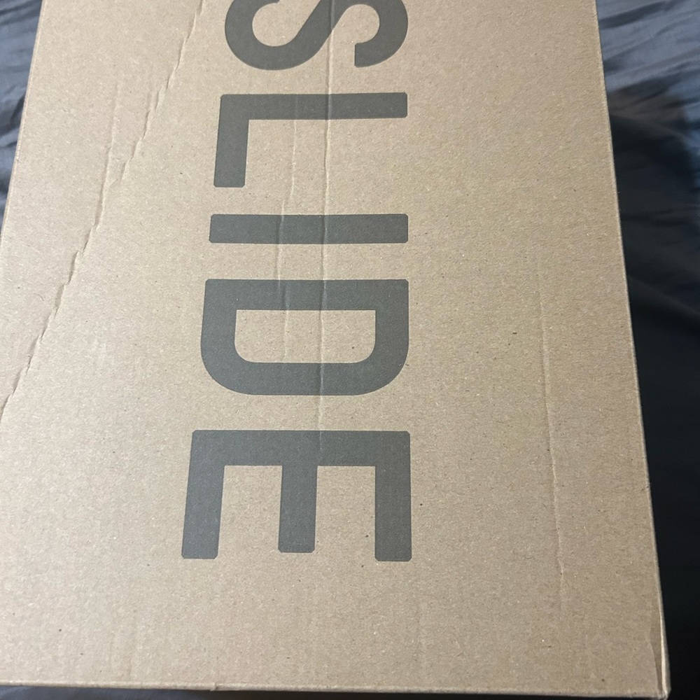 Yeezy slide - Picture 2 of 5
